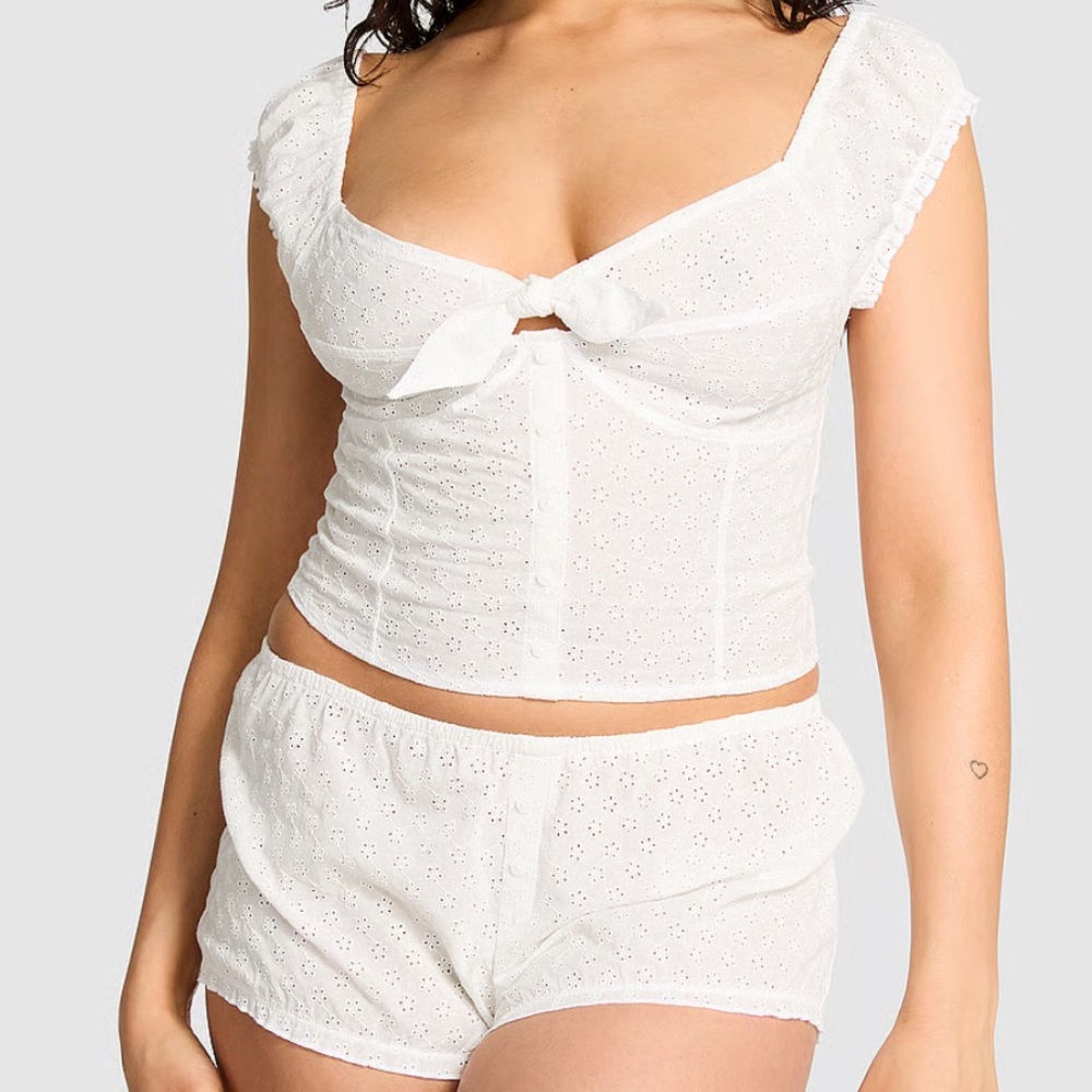 NWT Frankie’s Bikinis 2 Pc Set XXL Marilyn Eyelet Shorts Top Blouse Ruched Bow